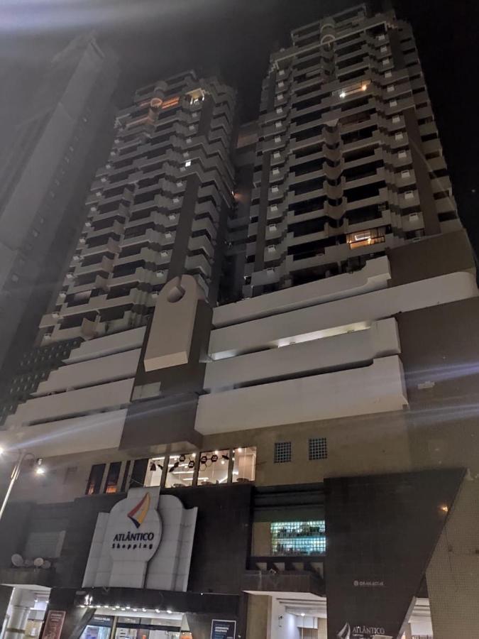 Apto A 30M Da Praia Sobre Shopping Atlantico Balneário Camboriú エクステリア 写真